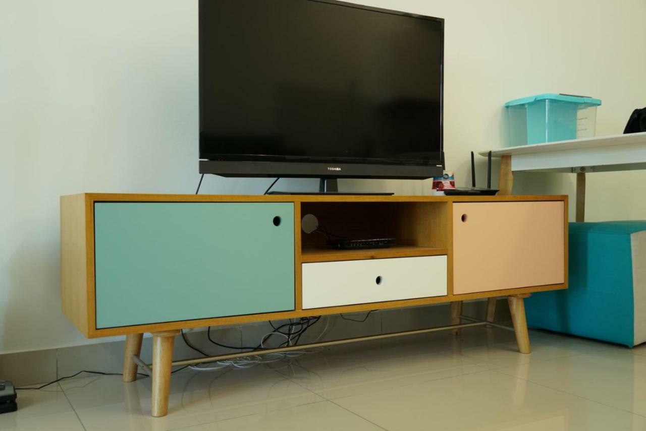 2 Carpark Gep 5 Star Hotel Bed & Sofa Studio Seri Kembangan Luaran gambar